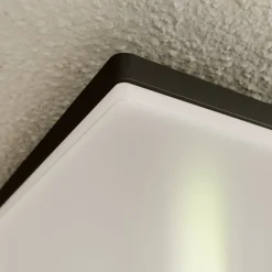 Lucande Kvadratisk LED-loftslampe Henni udendørs