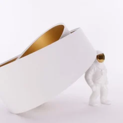 Lampeskærm Chloe, Ø 50 cm, udvendig hvid, indvendig guldfarvet^Maco Design