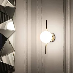 FARO BARCELONA Væglamper>Le Vita LED-væglampe med opalglas