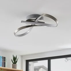 Lindby LED loftlampe Alana i sløjfe form