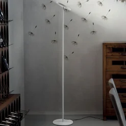 Linea Light LED-gulvlampe Joshua i hvid