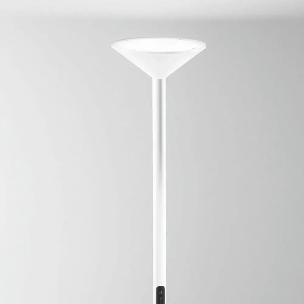 Fabas Luce Gulvlamper>LED-gulvlampe Tratto, hvid, metal, CCT, dæmpbar
