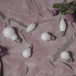 STAR TRADING LED-kertepære E14 2.700 K, opal, Ra90 4,7 W