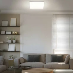 Briloner LED-loftslampe Slank, kantet 42 x 42 cm