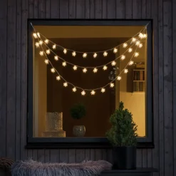 Konstsmide Christmas Dekorationsbelysning|Julepynt>LED-lysforhæng, 44 fnug med varmhvidt lys