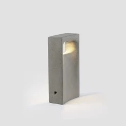 FARO BARCELONA LED-sokkellampe Glint, 2700K, 40 cm, grå, beton, IP55