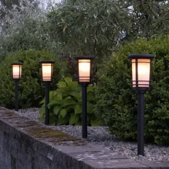 LED-sokkellampe solcelle Flame med flammeeffekt^STAR TRADING Clearance