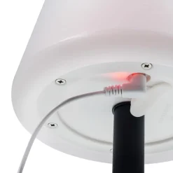 Smartwares LED-solcellebordlampe OSL-50012 med genopladeligt batteri og USB-kabel