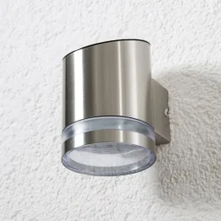 LED-solcellelampe Salma til anbringelse på muren^Lindby