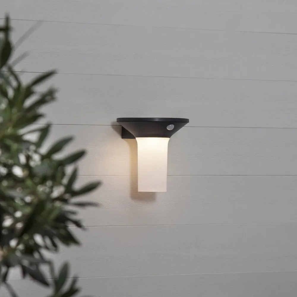 STAR TRADING Solcelle Lampe Med Sensor|Væglampe Med Sensor>LED-solcellelampe Valta med bevægelsessensor