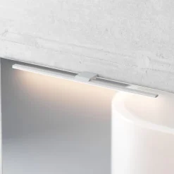 MCJ LED-spejlbelysning Triga, IP44, hvid, 60 cm, 4.000K