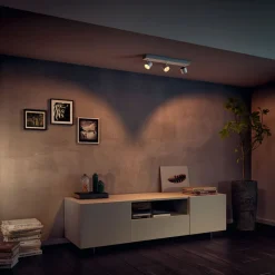 Philips LED-spotten Star med tre lyskilder, WarmGlow, hvid