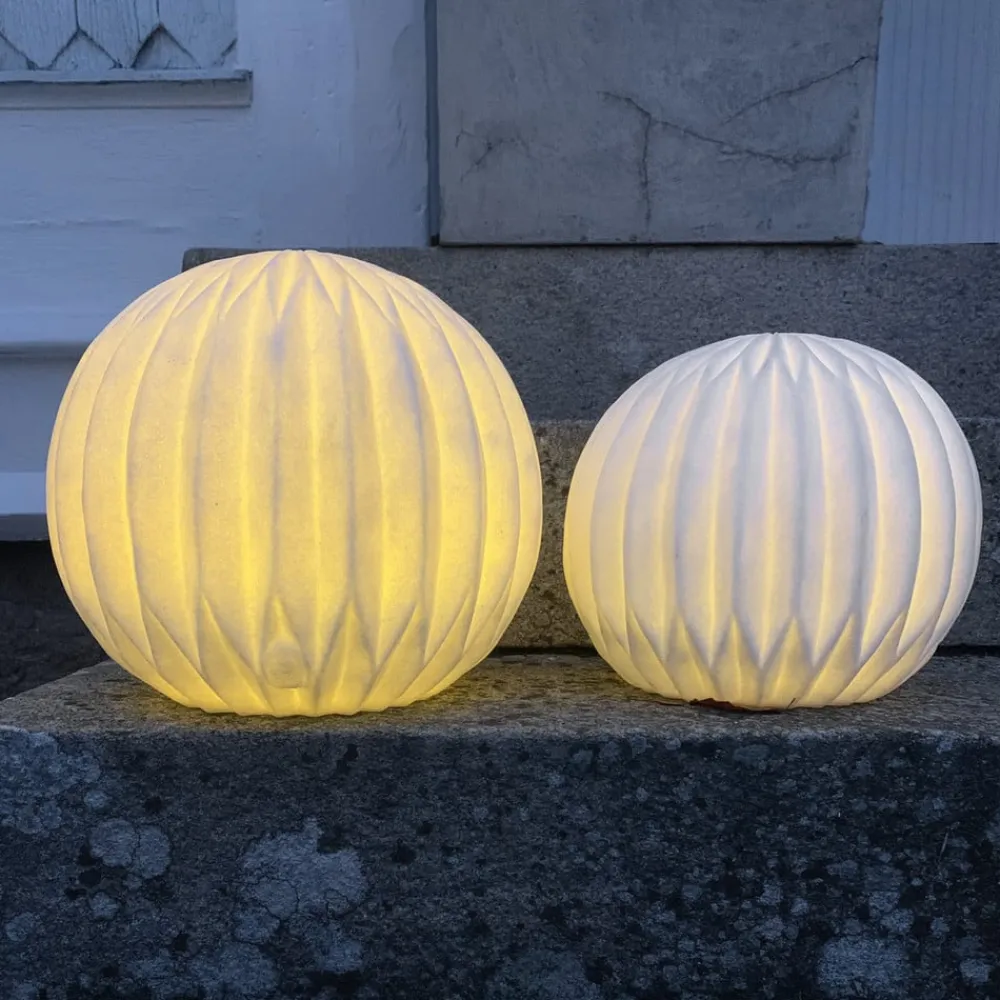 STAR TRADING Dekorationsbelysning>LED-terrasselampe Sandy, Ø 30 cm hvid plast batteri