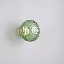 Reality Leuchten LED-væglampe Earl, messing/grøn, glas, Ø 15,5 cm