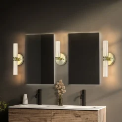 LED-væglampe til badeværelset Aberdeen, højde 24 cm, messingfarvet metal^Searchlight