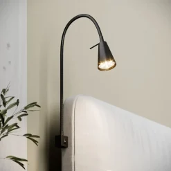 LED-væglampe Tuso, sort, sengemontering, metal^Briloner Clearance