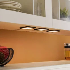 Lindby Antony LED-underskabsbelysning, sæt med 3, sort