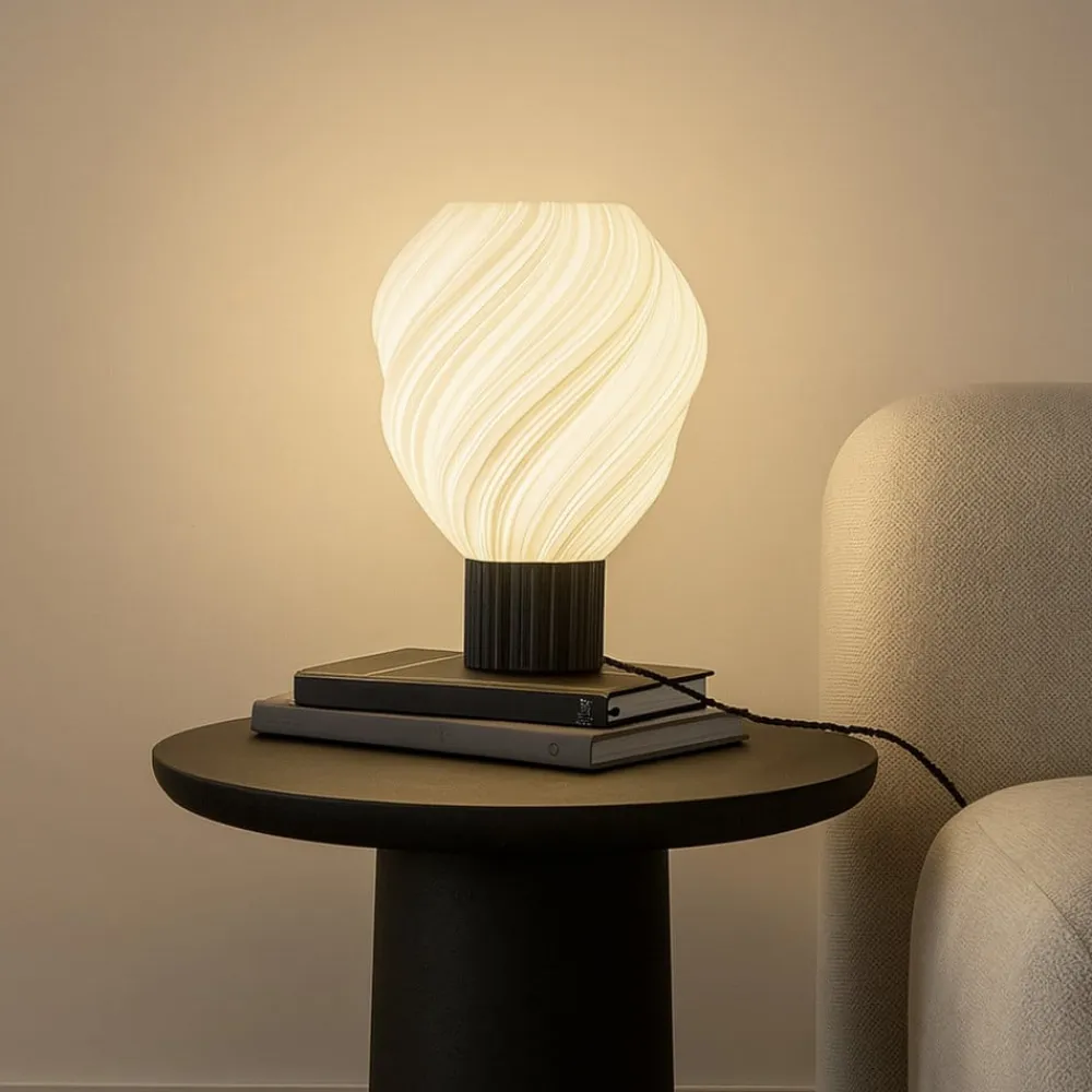 Lindby bordlampe Nuvia, højde 39,1 cm, hvid, 3D-print