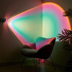 Lindby Edonita LED-væglampe med effektlys