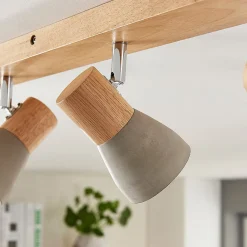 Lindby Filiz spotlight, 4 lyskilder, 77 cm, træ, beton, E14