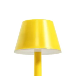 Lindby genopladelig LED-lampe Gaja, gul, USB, IP44, RGBW, dæmpbar