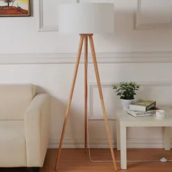 Lindby Gang|Pendellamper>gulvlampe Charlia, hvid, træ, højde 150 cm