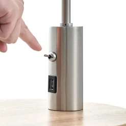 gulvlampe Zinia, nikkelfarvet, hylde, USB-tilslutning^Lindby Sale