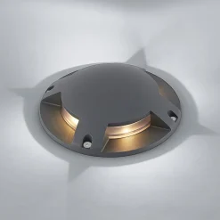 Lindby gulv-spotlight med LED Cormac, 4 lyskilder, Ø 21 cm, IP67