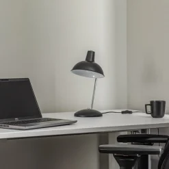 Jamelia bordlampe, stål, sort^Lindby