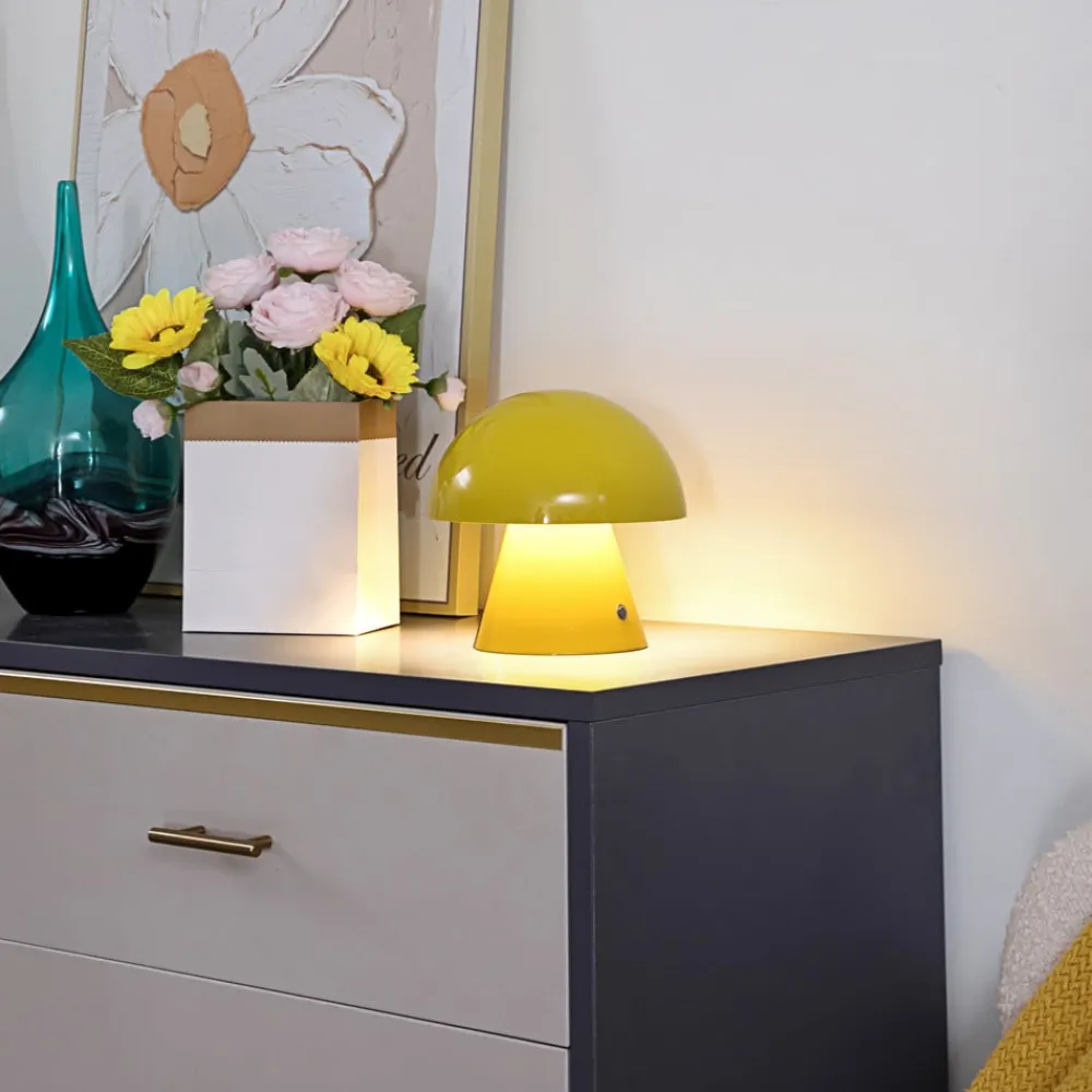 LED genopladelig bordlampe Nevijo, gul, Ø18cm, USB, dæmper^Lindby Outlet