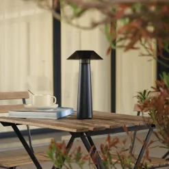 LED genopladelig udendørs bordlampe Gomba, sort, dæmpbar^Lindby Online