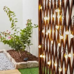 LED solcellelyskæde Mionel, kugler, 30-flg., 635cm^Lindby Discount