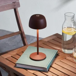 Lindby Dekorationsbelysning|Terrassebelysning>LED-bordlampe Arietty, brun, dæmpbar, IP65