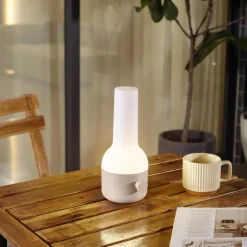 Lindby Dekorationsbelysning>LED-bordlampe Isaline, beige, dæmpbar, IP44