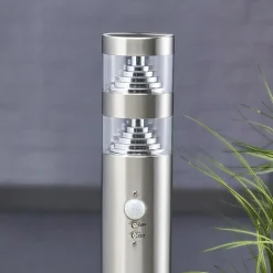 Lindby LED-gadelampe Lanea, 60 cm, grå, sensor, IP44