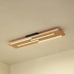 Lindby Loftlamper|Pendellamper>LED-loftlampe Madero, fyrretræ, 90 cm x 20 cm