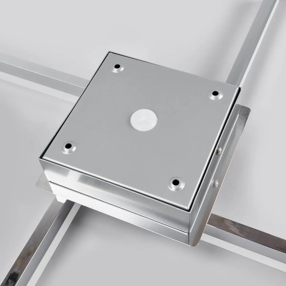 LED-loftlampe Patrik, 59 cm, 4 lyskilder, krom, IP44^Lindby