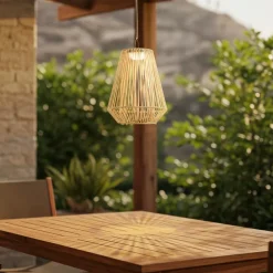 Lindby Udendørs Pendellamper|Solcellelamper>LED-solcellelampe Austas, beige, Ø 32 cm, USB, IP54