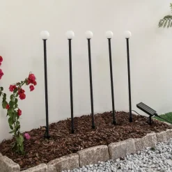 Lindby Solcellelamper|Udendørs Spot>LED-solcellelampe Freydis, sæt med 5, sort, 2.000 K