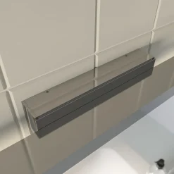 Lindby LED-spejllampe til badeværelset Alenia, 120 cm, krom