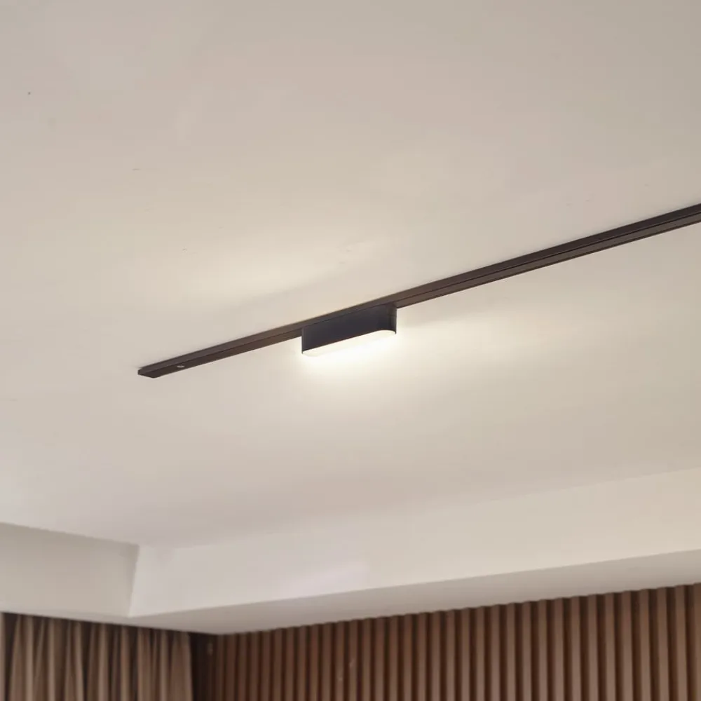 LED-strip 48 V Lumaro, sort,5W,plast,dæmpbar^Lindby Clearance