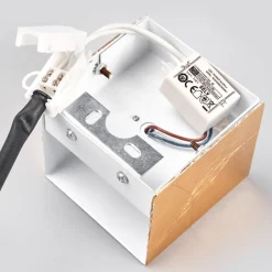 LED-væglampe Quentin, 9 cm bred, guldfarvet, metal^Lindby Online