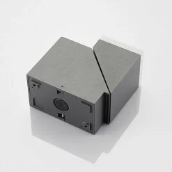 Lindby LED-væglampe Sally, 15 cm, antracit, IP54, sensor