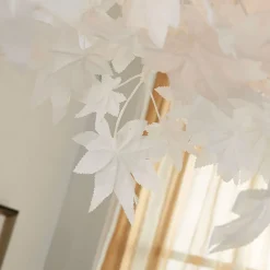 Lindby loftlampe Maple, Ø 70 cm, krom, hvid, tekstil