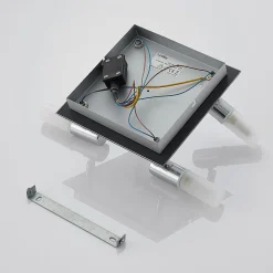 loftlampe til bad Zela, 32 cm, krom, 4 lyskilder, IP44^Lindby