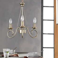 Lindby lysekrone Marnia, 3 lyskilder, Ø 40 cm, antik messing, E14