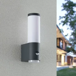 Okari udendørs væglampe med sensor, lige^Lindby Sale