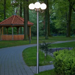 Lindby Lygtepæle>Samuel udendørslampe, 218 cm, 3 lyskilder, kugle, E27, IP44