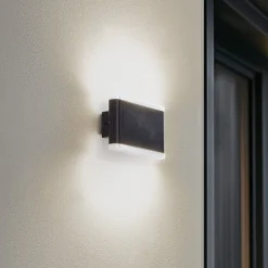 Lindby Terrassebelysning|Væglamper>Smart LED udendørs væglampe Elvi, CCT, RGB, Tuya, IP54