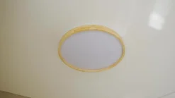 Lindby Smart LED-loftslampe Mirren træ Ø39,5 cm CCT Tuya